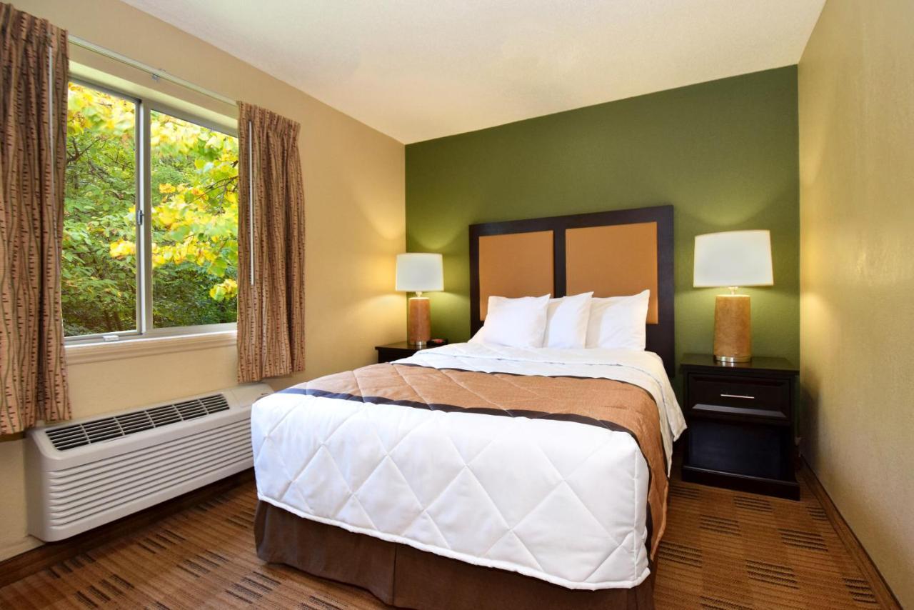 Extended America - Raleigh - Research Triangle Park - Hwy 54 Hotel 2*