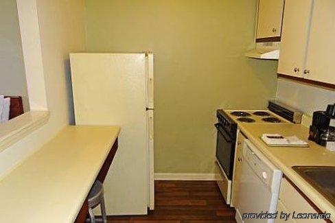 Extended America - Raleigh - Research Triangle Park - Hwy 54 2* Durham