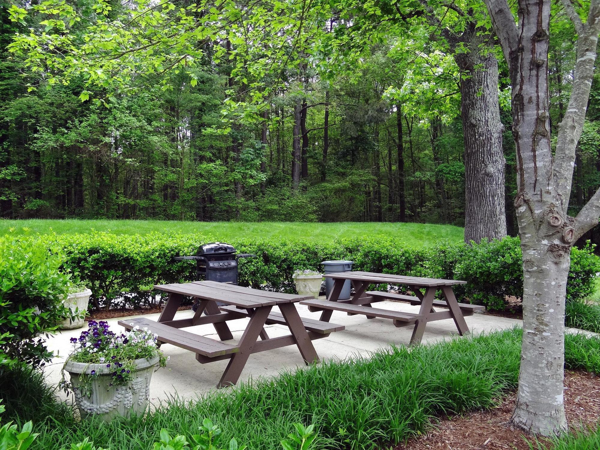 Extended America - Raleigh - Research Triangle Park - Hwy 54 Durham